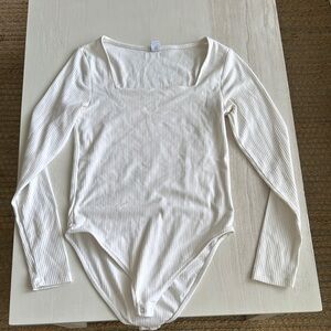 Old Navy White Ribbed Long Sleeve Bodysuit